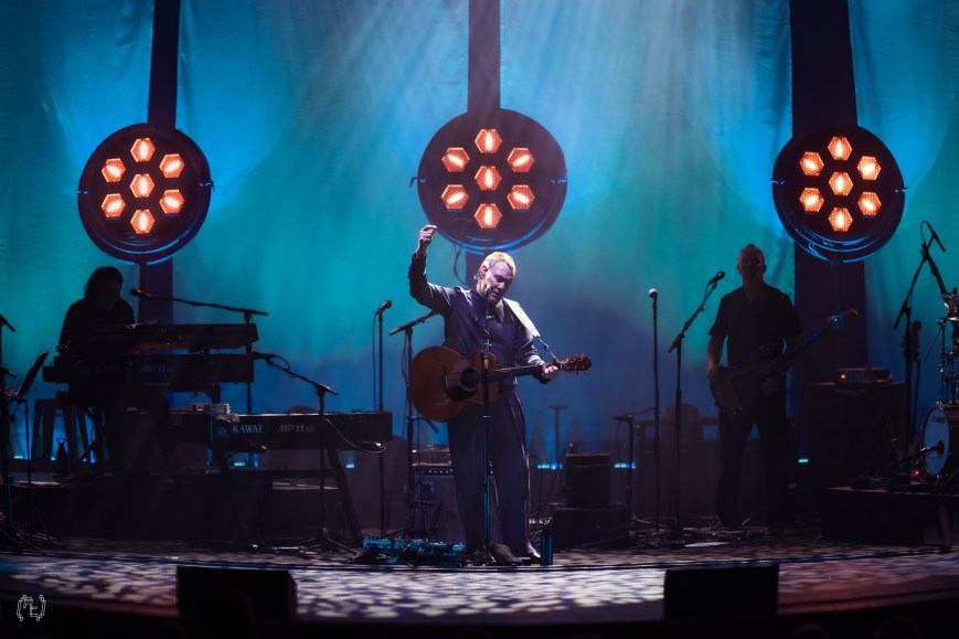 Sailing Back Home: David Gray’s Sublime Night in Manchester