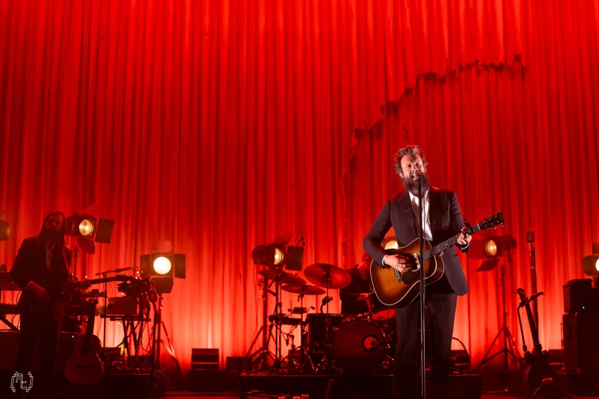 Father John Misty Brings Frayed Glamour to Manchester’s O2 Apollo